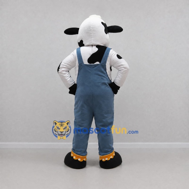 Custom Black and White Farmer Cow Mascot Costume Adult Full Body Suit for Farm Events Custom Black and White Farmer Cow Mascot Costume Adult Full Body Suit for Farm Events